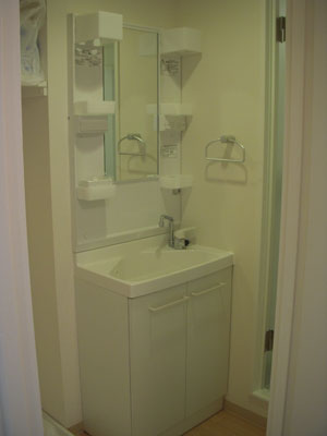 賃貸マンションの水廻りリフォーム　港区